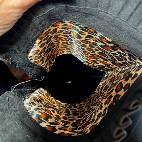 Hot In Hollywood-Black Leather Over Knee 4" Heels-Cheetah Print Inside-Ruffle-6M - Picture 13 of 16